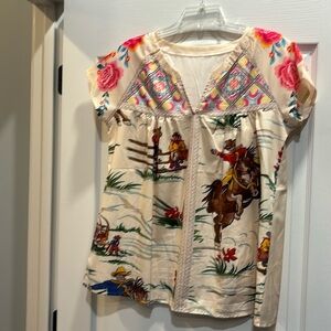 Boutique short sleeve top